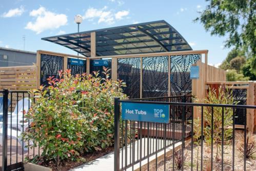 Taupo Top 10 Holiday Park Экстерьер фото
